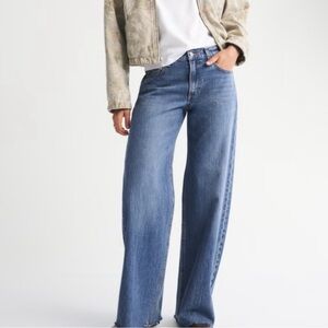 Abercrombie & Fitch ultra loose low rise jeans